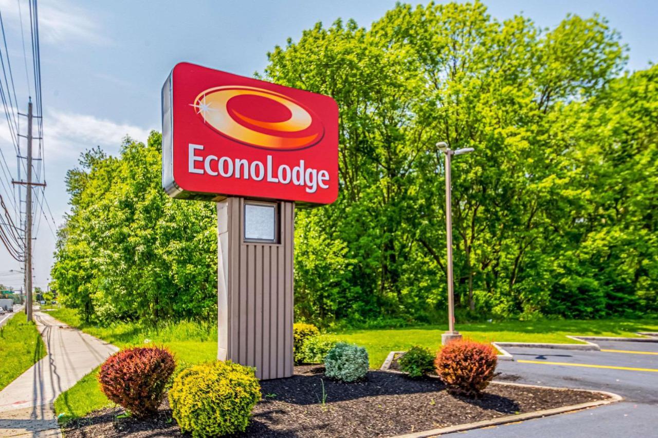 Econo Lodge Mount Laurel Exterior photo