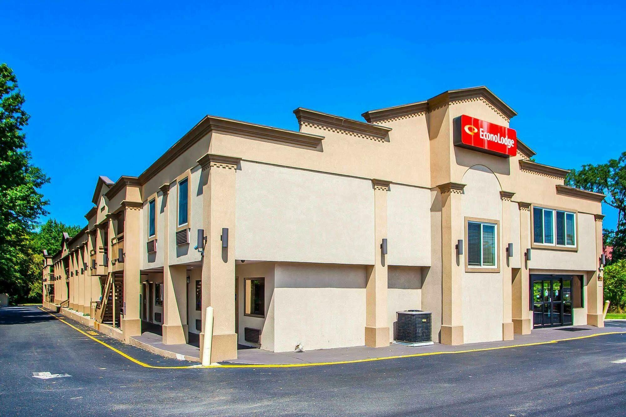 Econo Lodge Mount Laurel Exterior photo